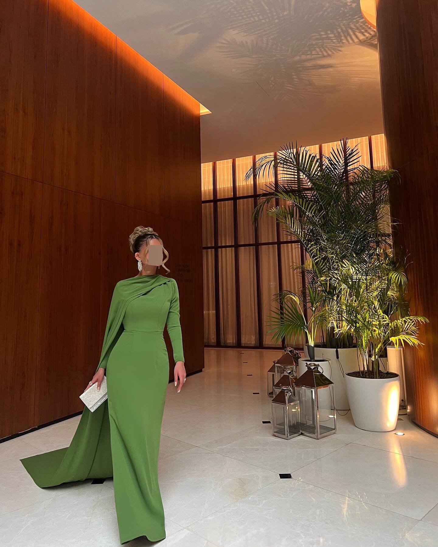Elegant Green Long Sleeves Evening Dress with Cape SF068