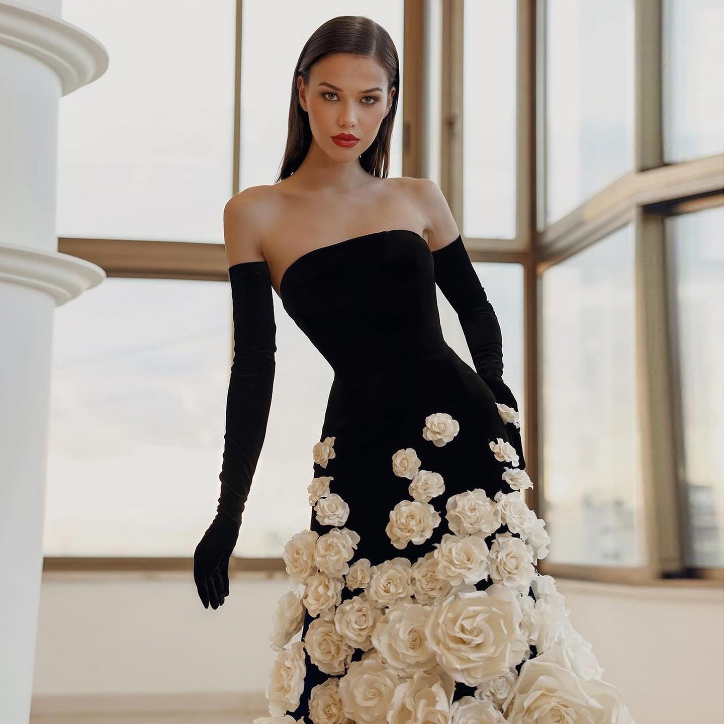 3D Flowers Black Velvet Strapless Evening Dress with Gloves SS748